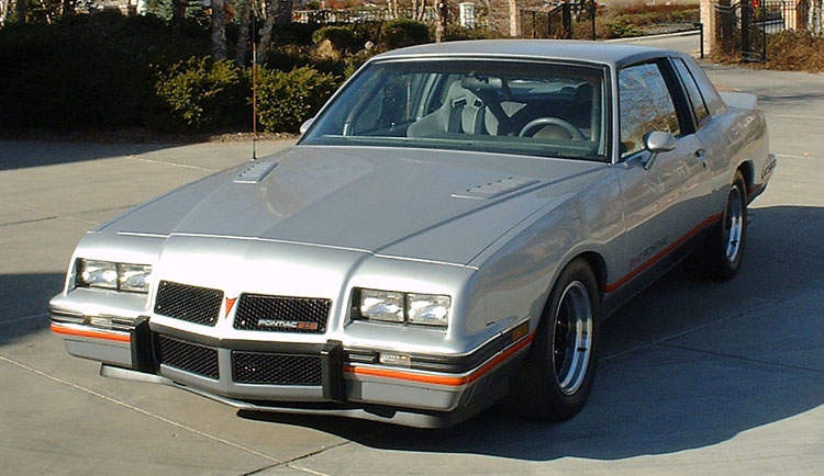 pontiacfront.jpg
