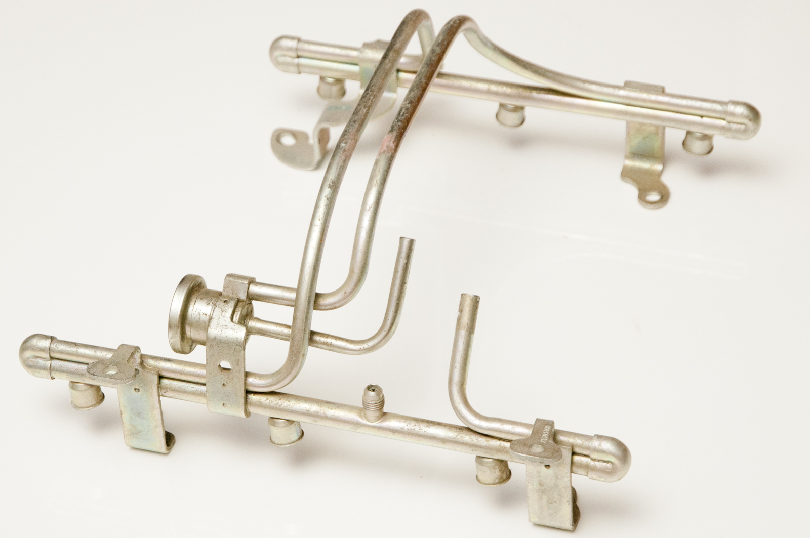 3800fuelrail2-1200.jpg