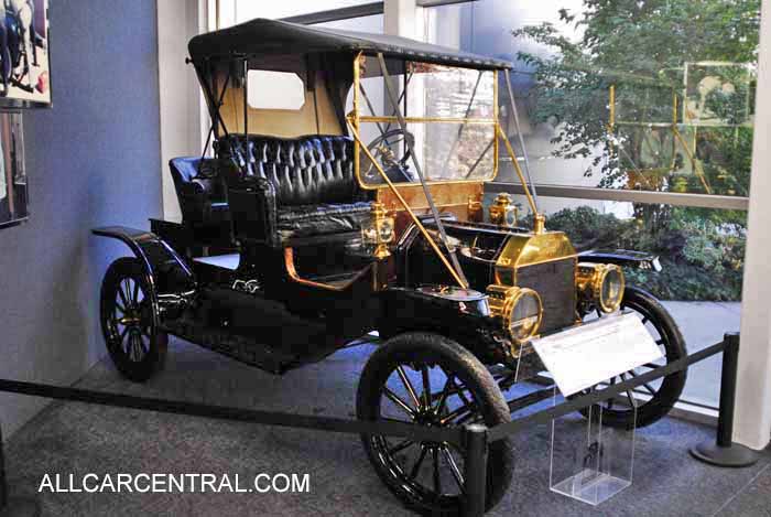 Ford_Model_Roadster_1911_BBM0003_National_Auto_Museum_NV_2008.jpg